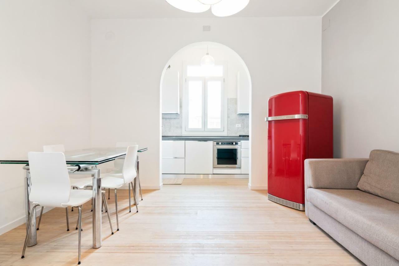 Prato Della Valle Roomy Flat ปาโดวา ภายนอก รูปภาพ