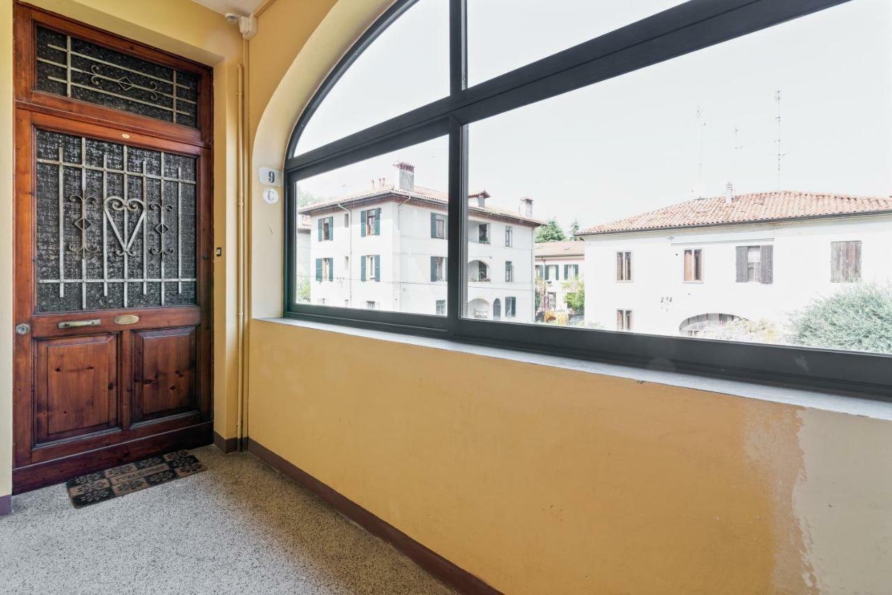 Prato Della Valle Roomy Flat ปาโดวา ภายนอก รูปภาพ